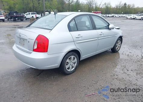 2009 Hyundai Accent Gls из США, поврежденный, VIN KMHCN46C79U330548